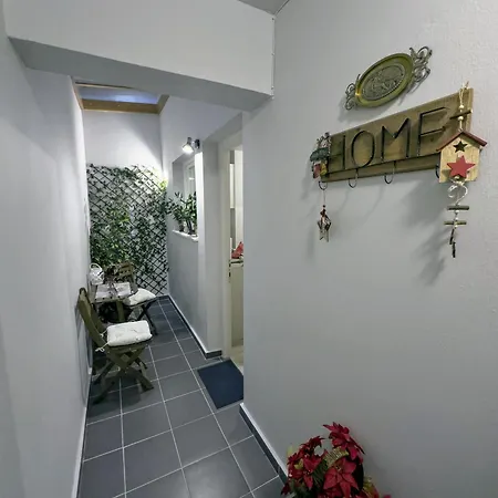 Appartement Νόστος Στο Κέντρο Των Ιωαννίνων à Ioannina Extérieur photo